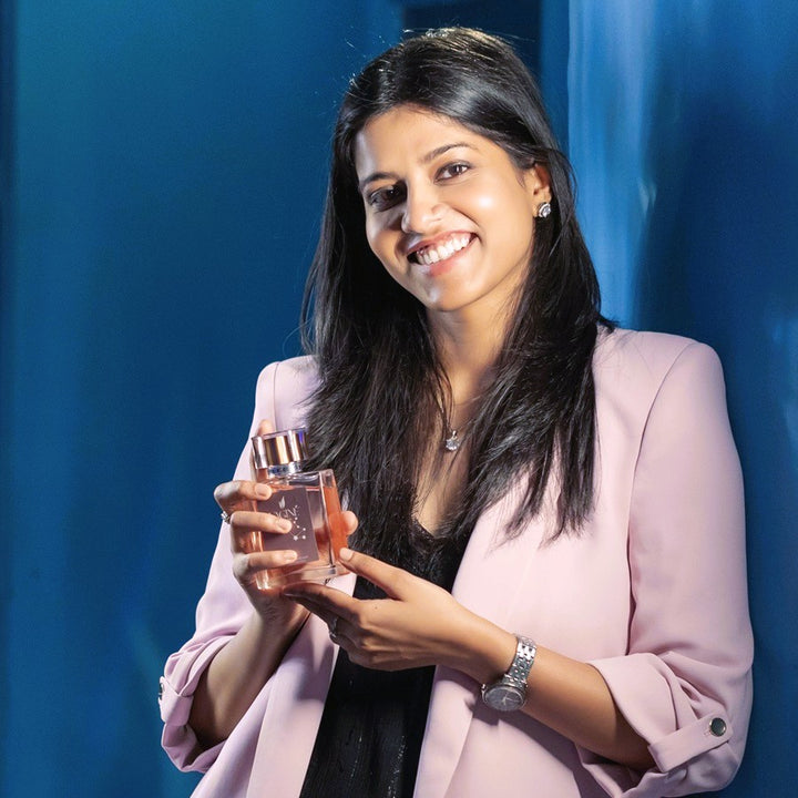 TAURUS - VELVET BLOOM